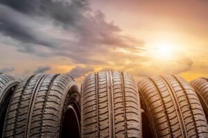 Best 35 Inch Tires for Daily Driving