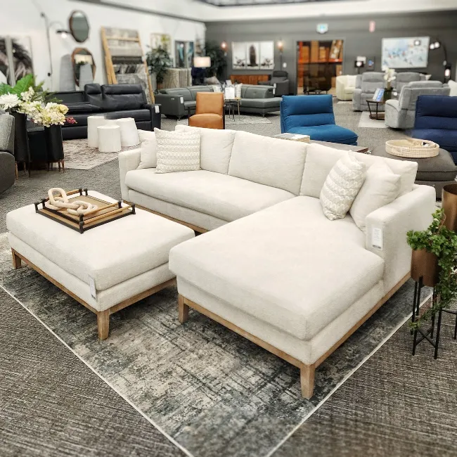 Cozy Mid century modern living room 20