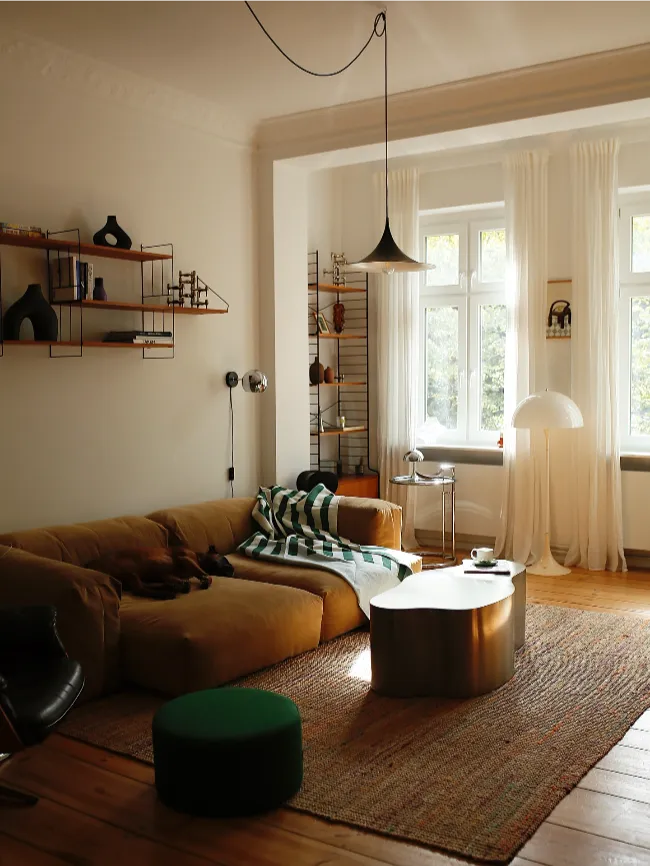 Cozy Mid century modern living room 8