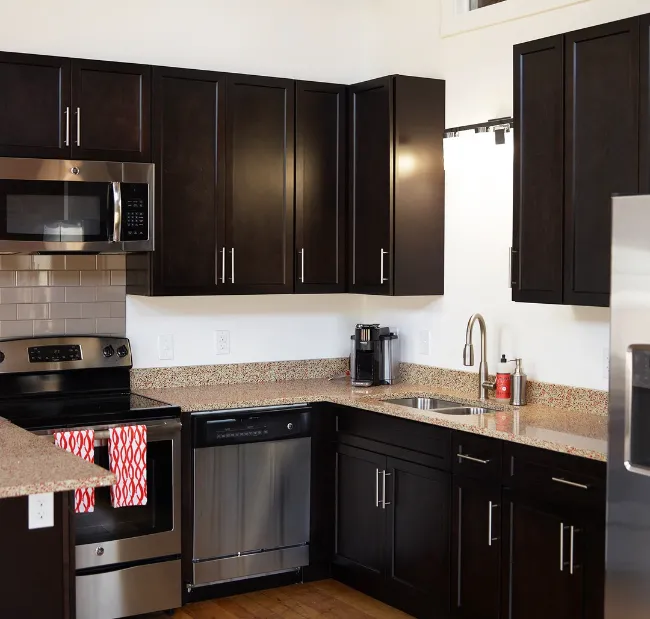 Recycled Glass Countertops for Kitchen 17