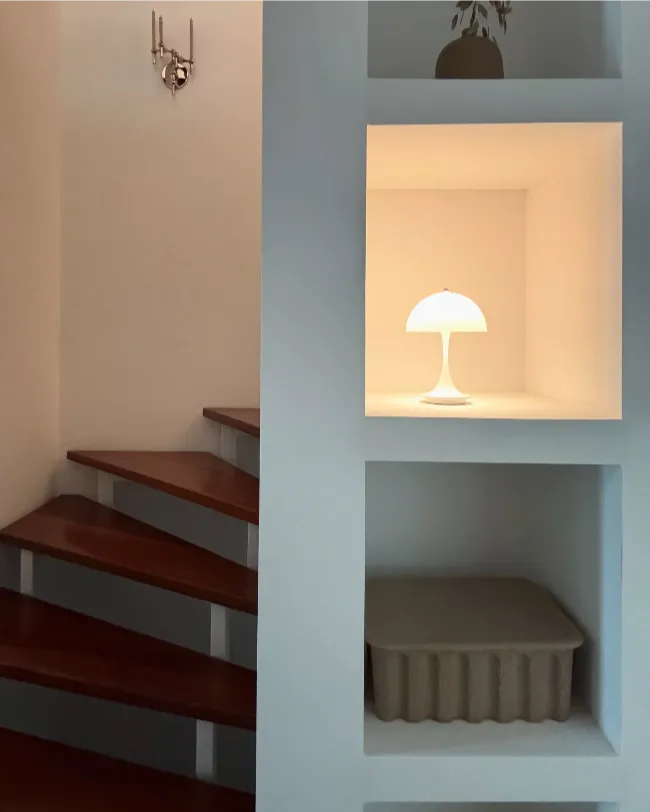 Tiny Hallway For Small Spaces 23