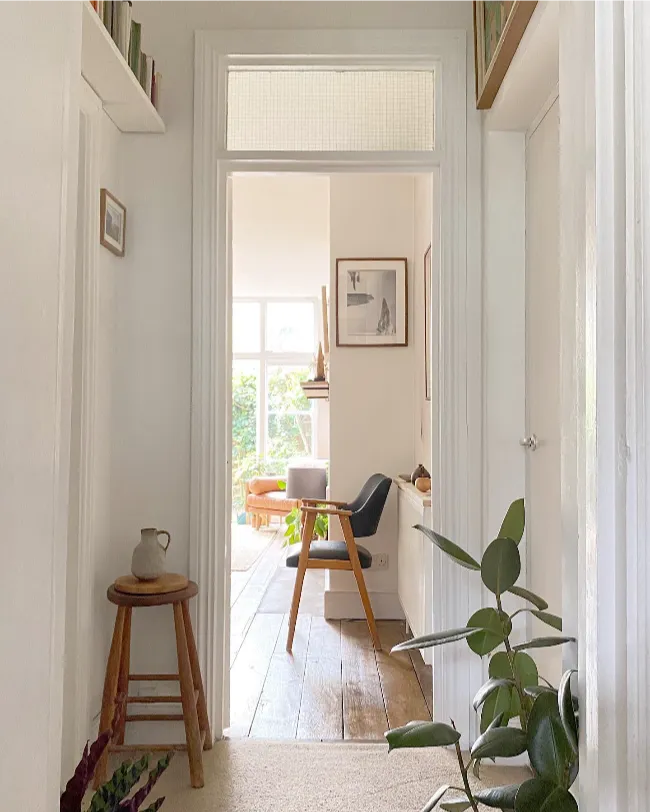 Tiny Hallway For Small Spaces 5