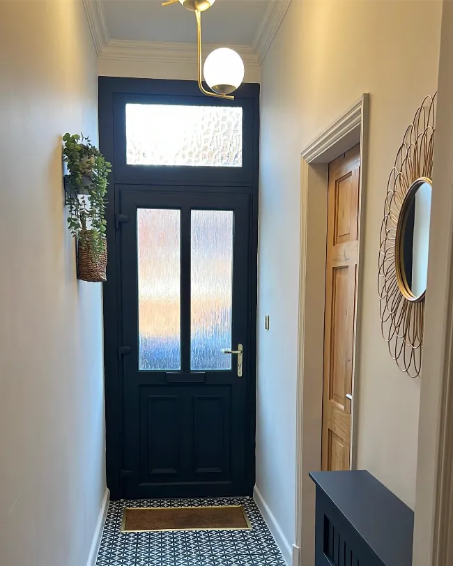 Tiny Hallway For Small Spaces 8