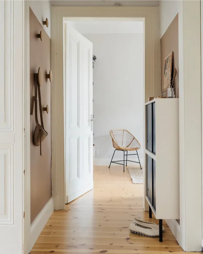 Tiny Hallway For Small Spaces 9