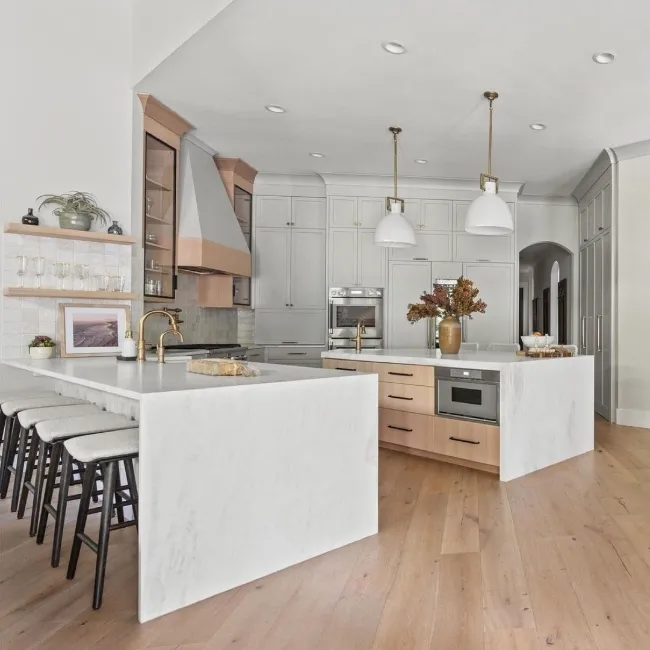 White Marble Kitchen Countertops 10