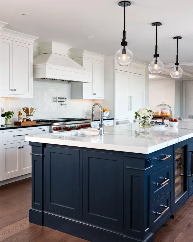 White Marble Kitchen Countertops 6