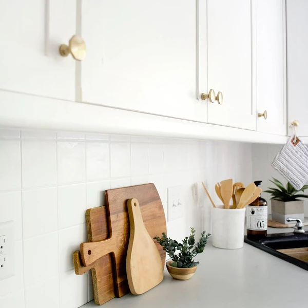 Timeless Chic: White Subway Tile