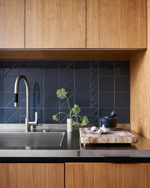 Sleek & Unbeatable: Mastering Stainless Steel Countertops
