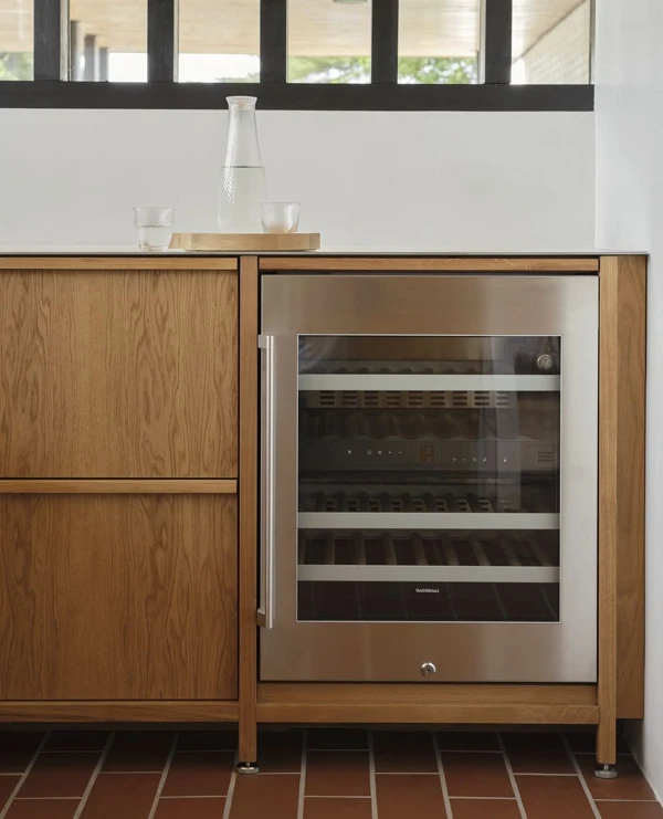 Refined Resilience: The Allure of Stainless Steel Counters
