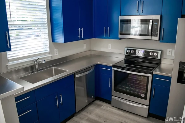 The Gleaming Workhorse: A Chef's Dream Surface
