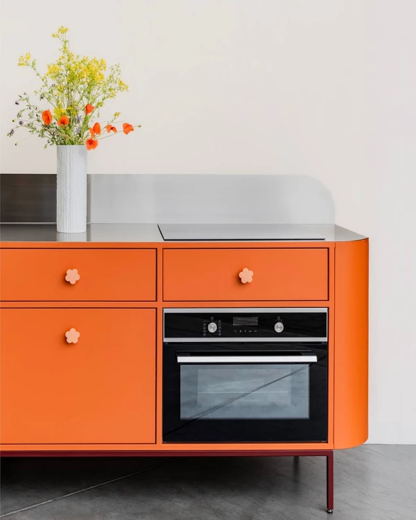 Culinary Canvas: The Enduring Appeal of Stainless Steel
