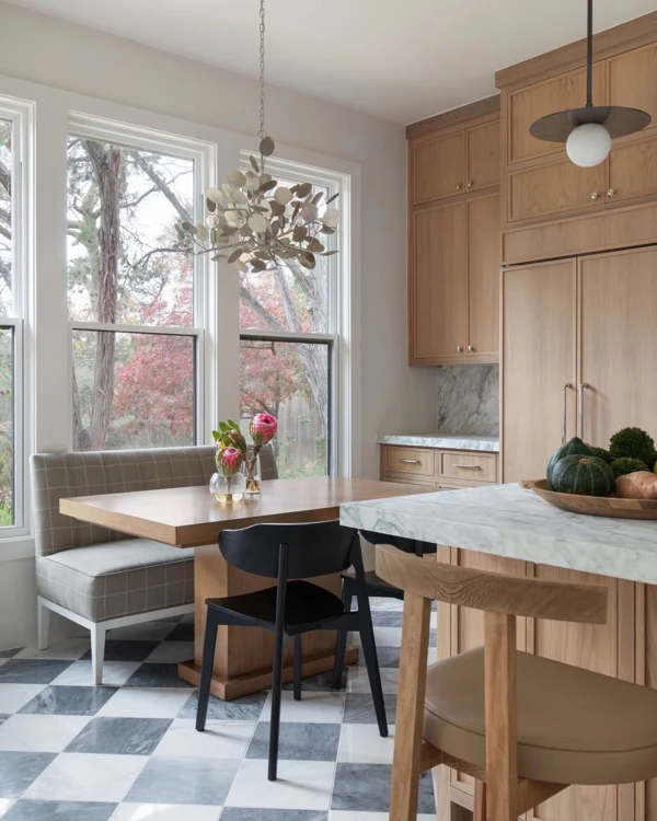 Earthy Elegance: Stacked Stone Backsplash