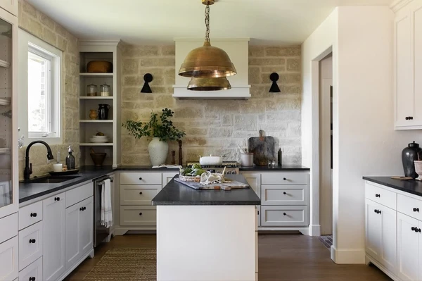 Stone Kitchen Backsplash