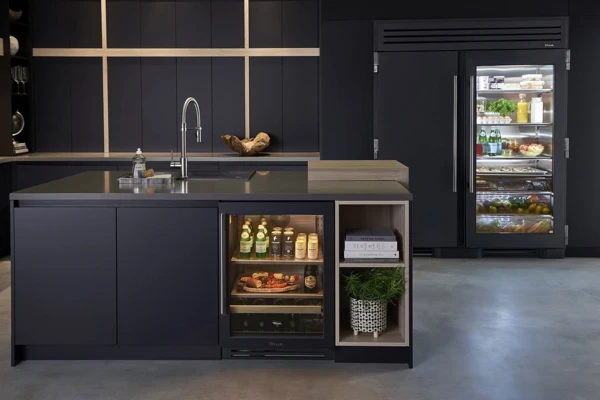 Sleek Dark Integrated Kitchen