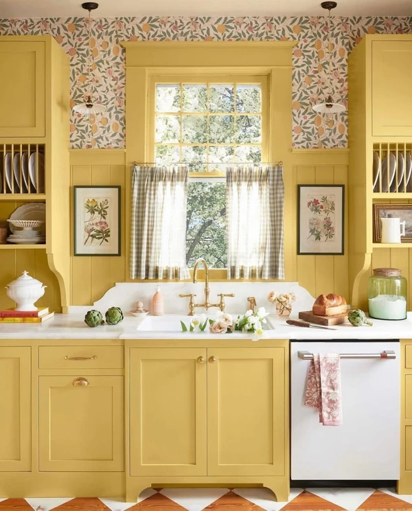 Sunny Yellow Shaker Style
