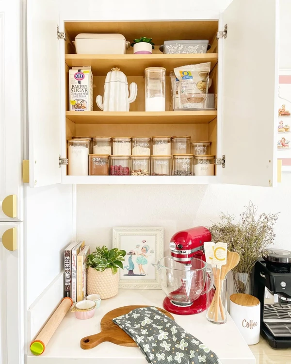 Warm Winter Baking Station
