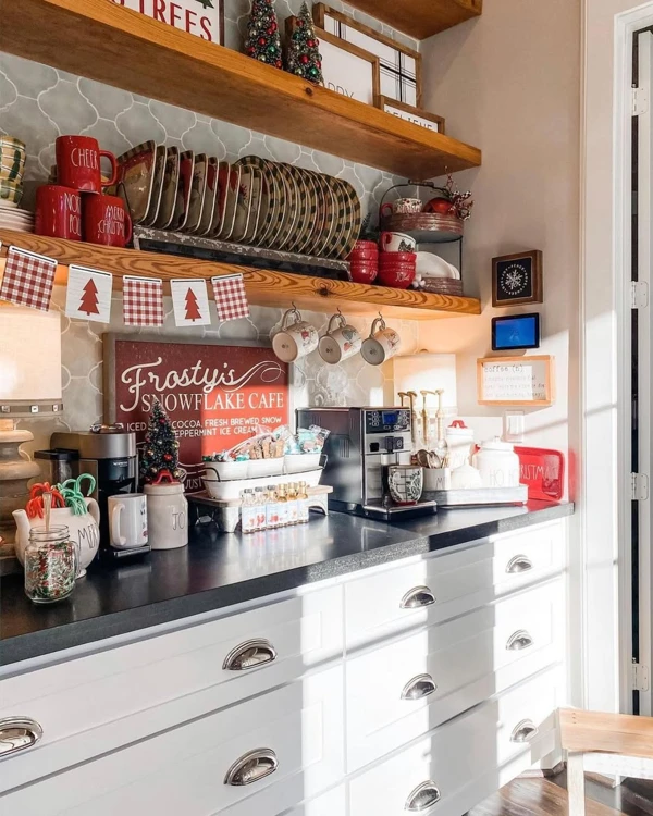 Holiday Farmhouse Warmth