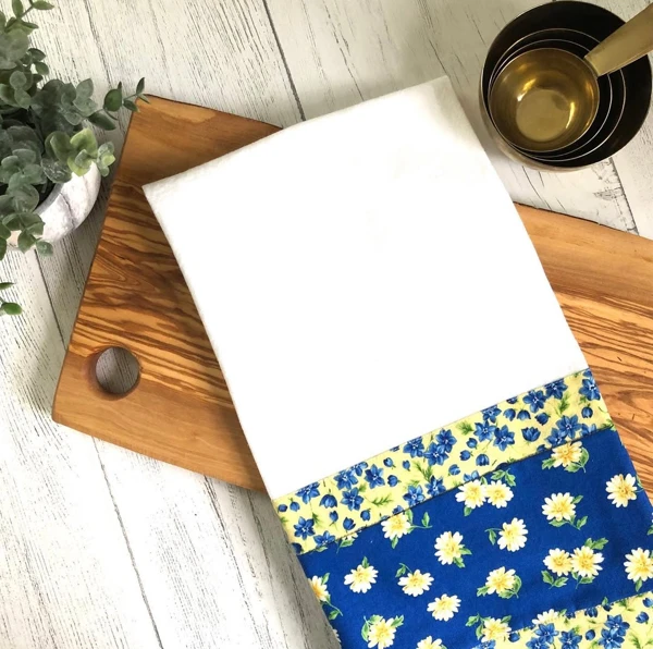 Festive Flourish Over the Sink