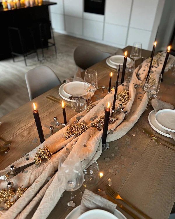 Sparkling Silver & Gold Accents