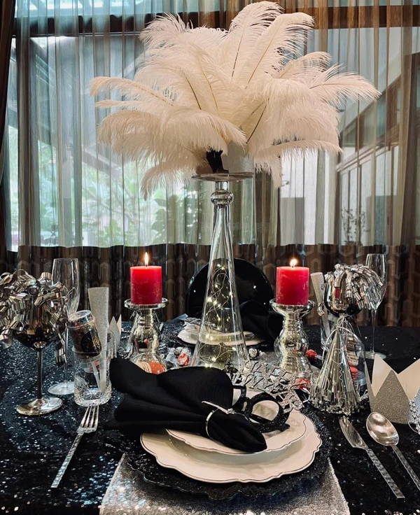Glamorous Gold and Green Festive Table