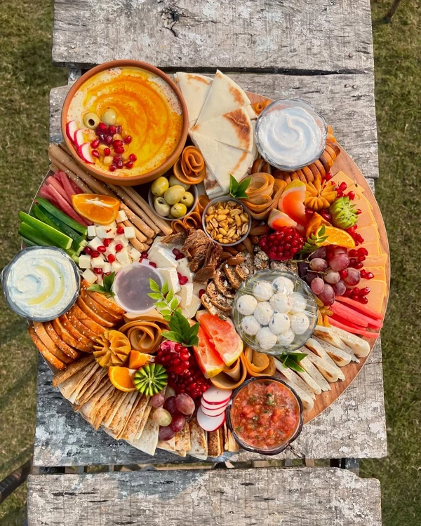 Elegant Centerpiece Board