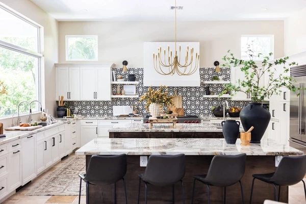 NYE Kitchen Island Centerpiece