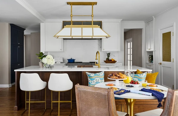 Glimmering Gold Accents
