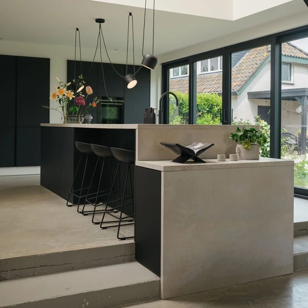 black farmhouse kitchen