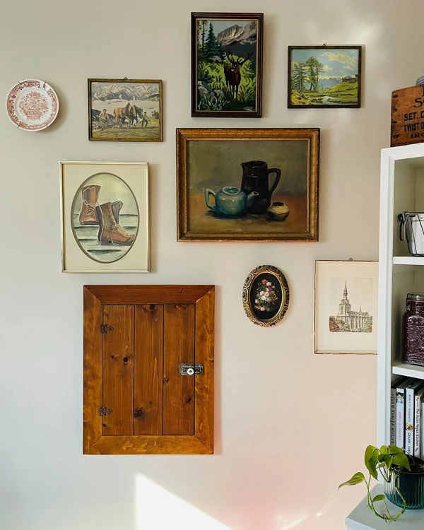 Vintage Gallery Wall Styling