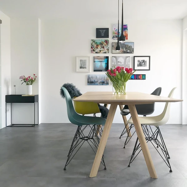 Modern Gallery Wall Dining