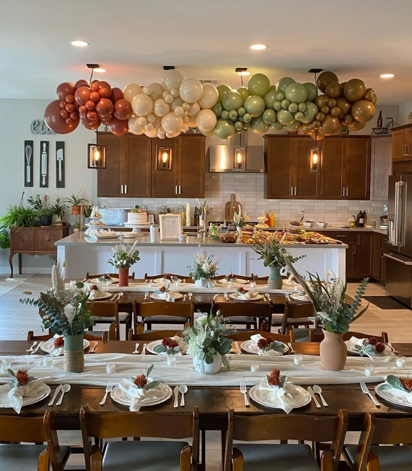 Kitchen Balloon Garland Ideas