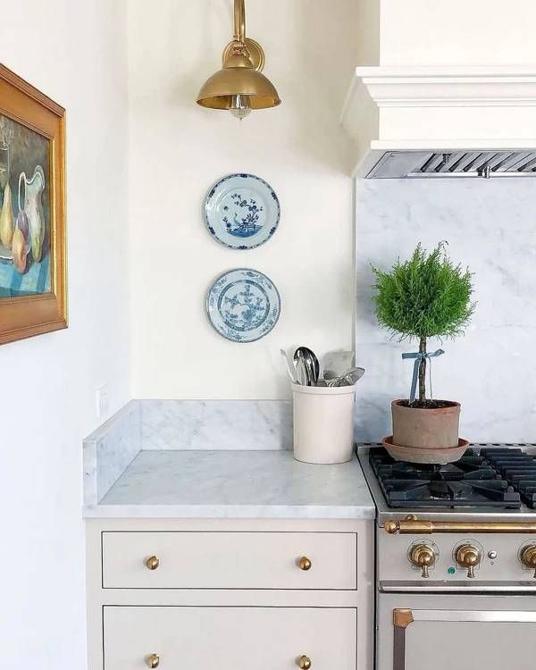 Kitchen Wall Plate Display Ideas