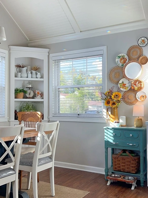Kitchen Wall Plate Display Ideas