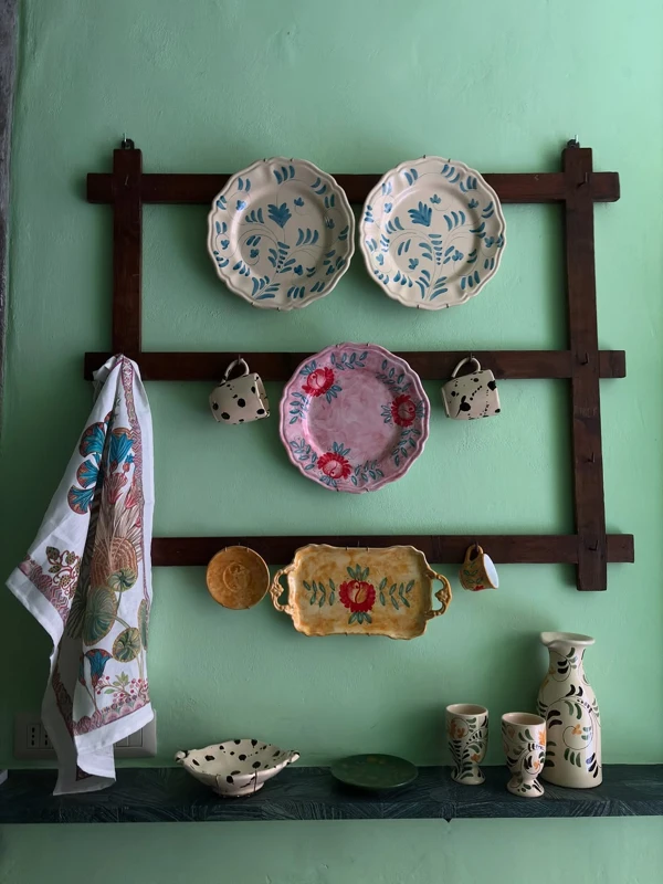 Vintage Cottage Plate Wall
