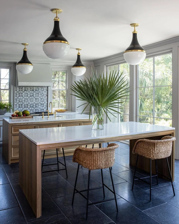 Modern Coastal Kitchen Ideas