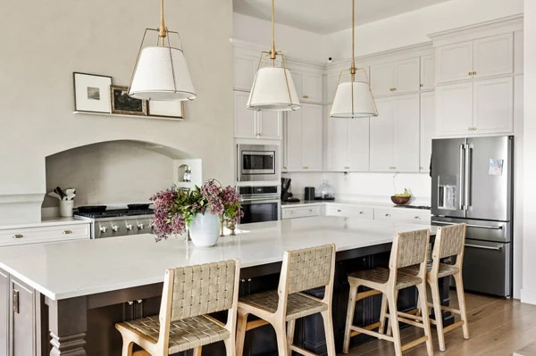 Elegant White Kitchen with Charm