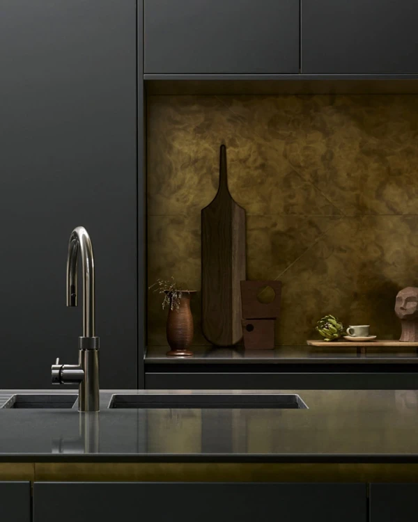 modern dark kitchen ideas