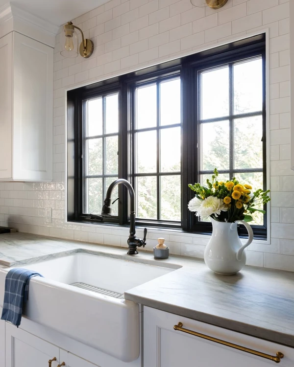 Black-Framed Windows Brighten Your Kitchen