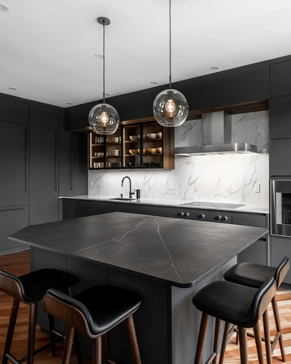 black kitchen countertops