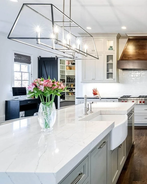 white quartz kitchen countertop