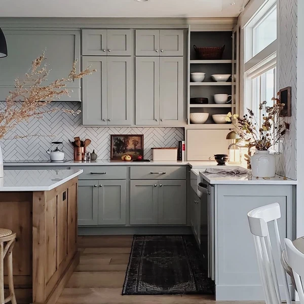 alder wood kitchen cabinets