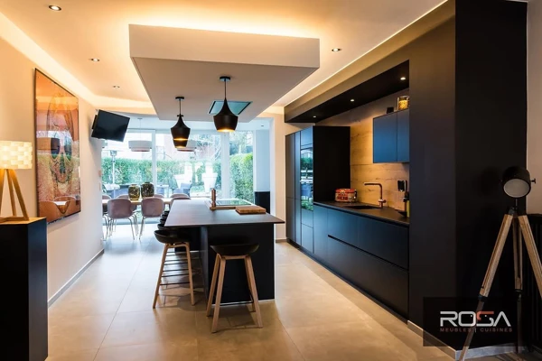 black and wood kitchen