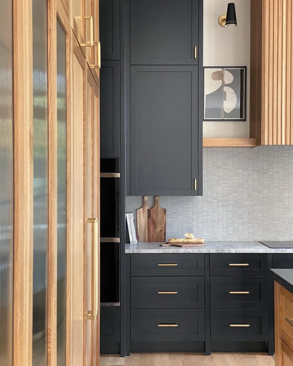 white oak black kitchen